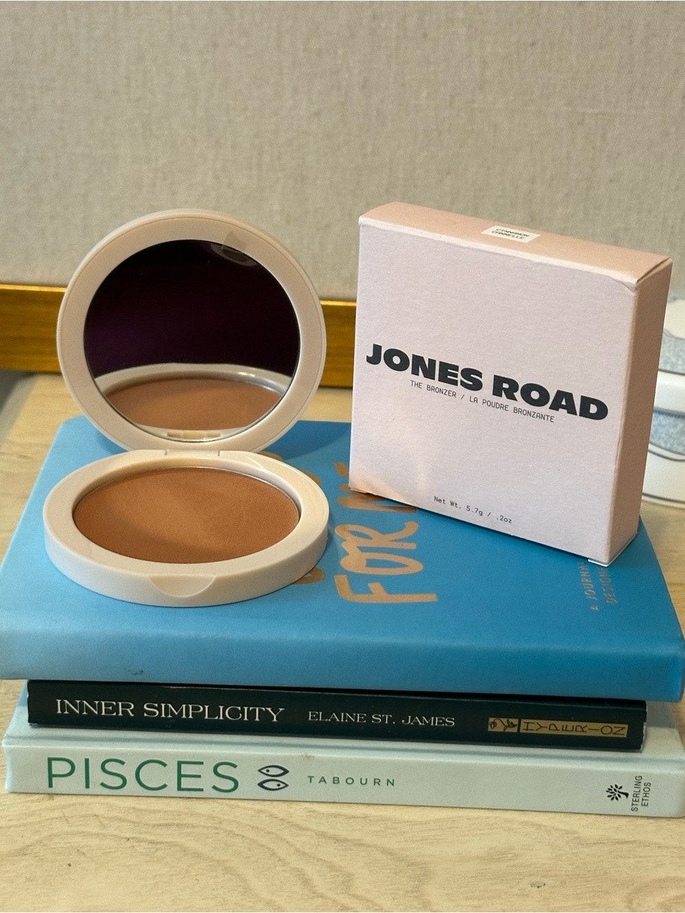 Jones Road Compact Bronzer - Shade Cinnamon